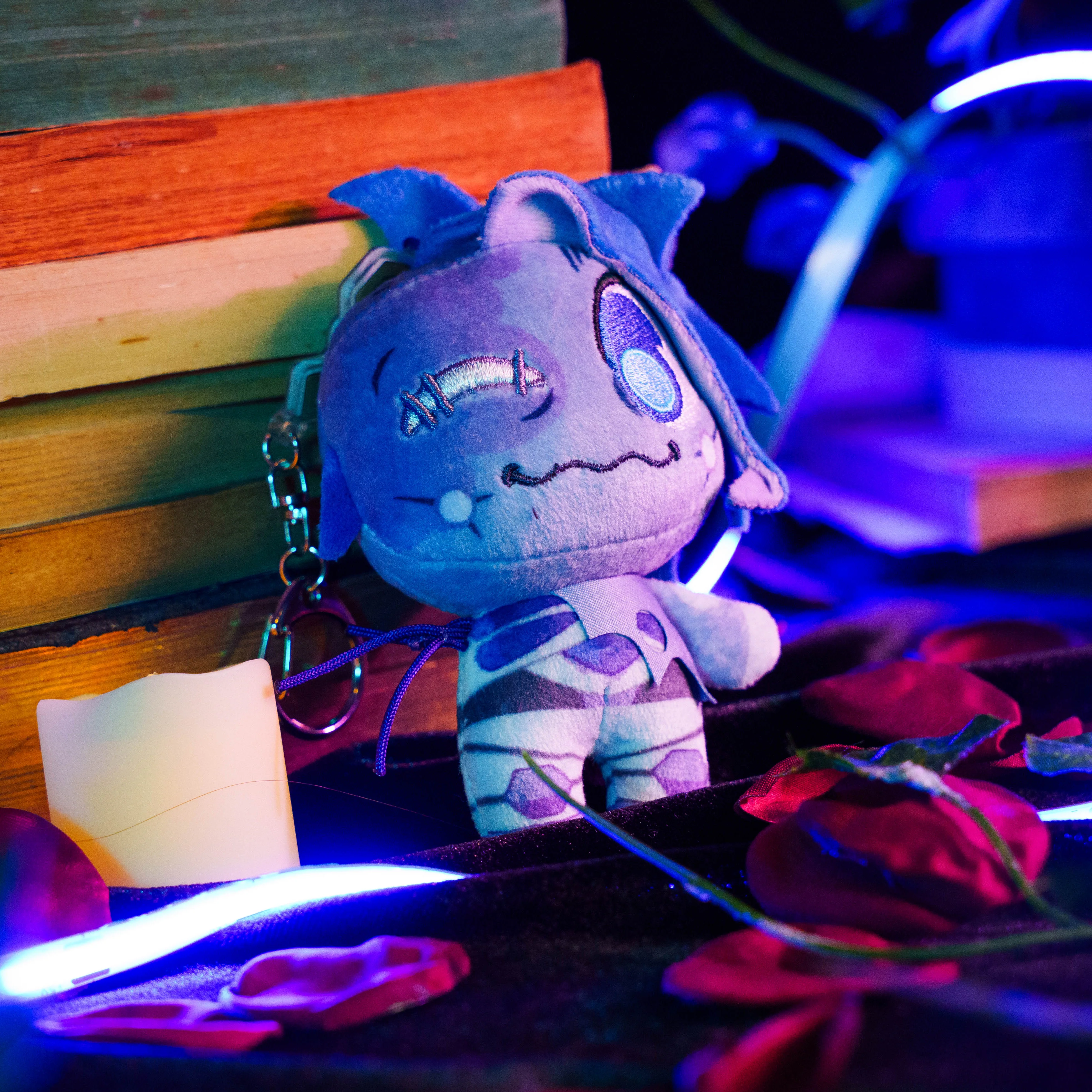 Gwen Plush Keychain - Image 2